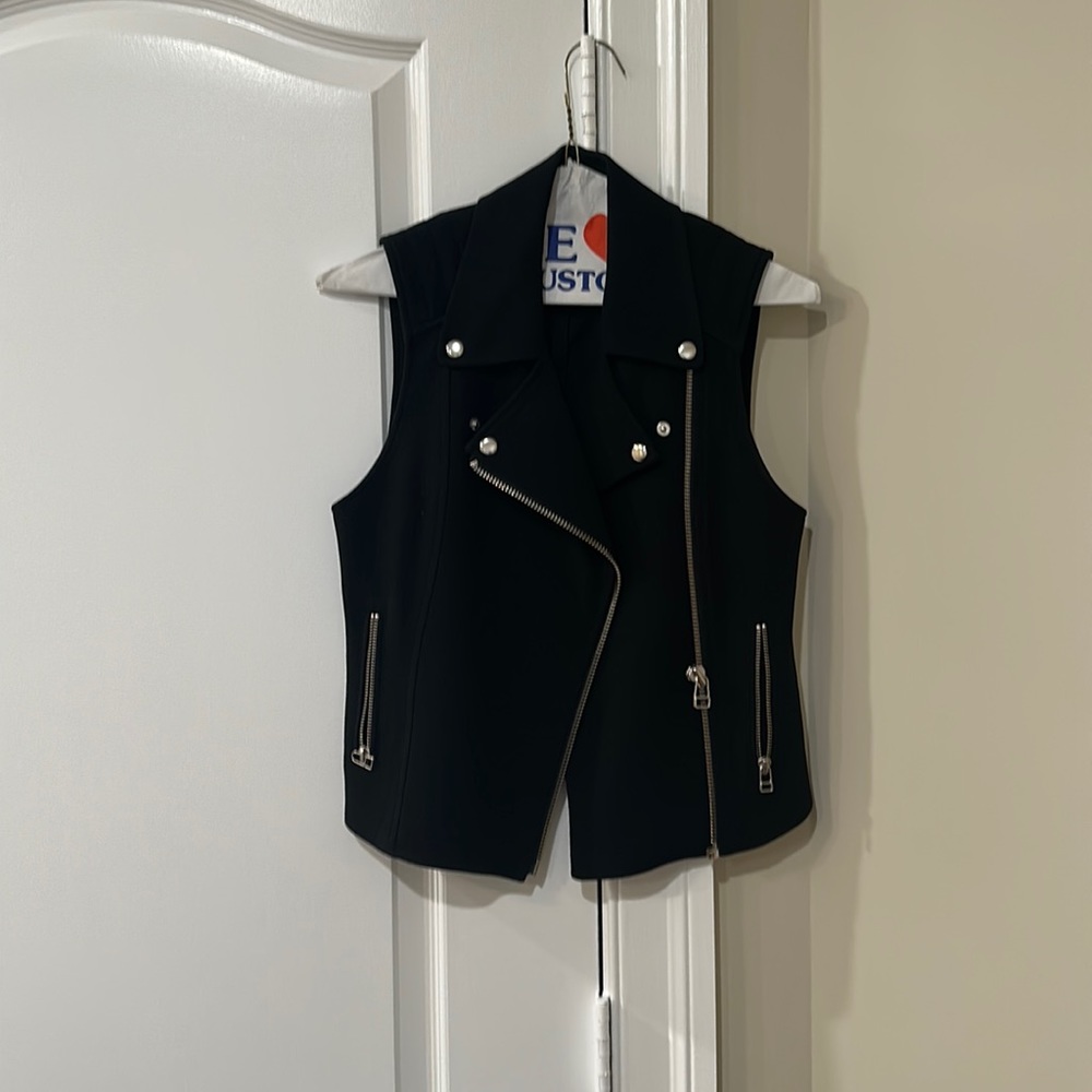 Aritzia Black vest